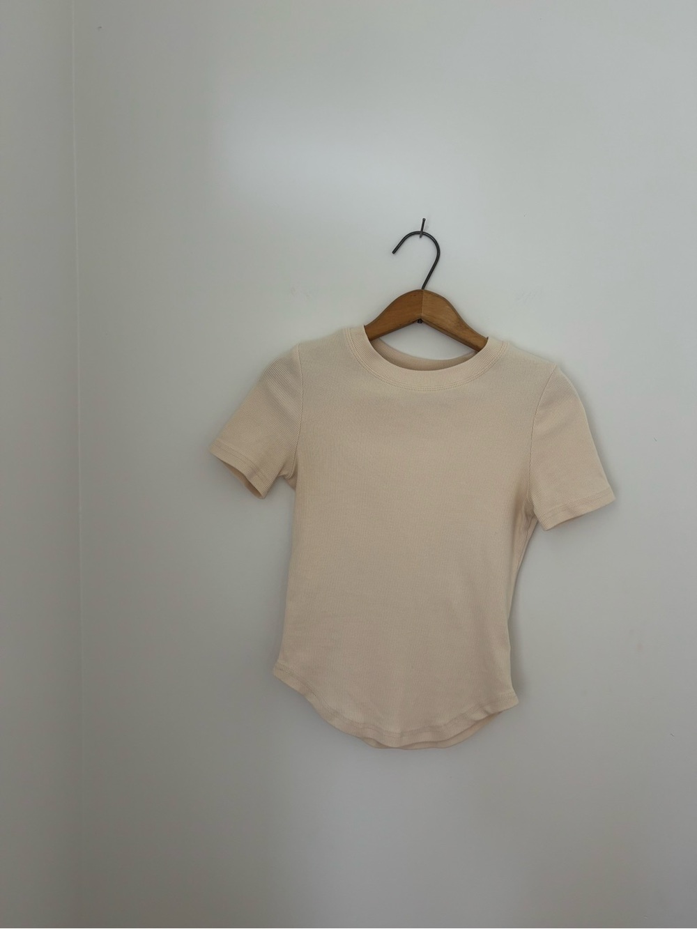 Boheme Goods cream short sleeve ribbed tee S/M